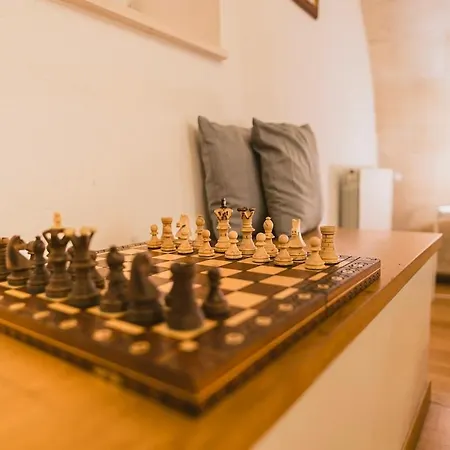 Sassi - Elegant Historic